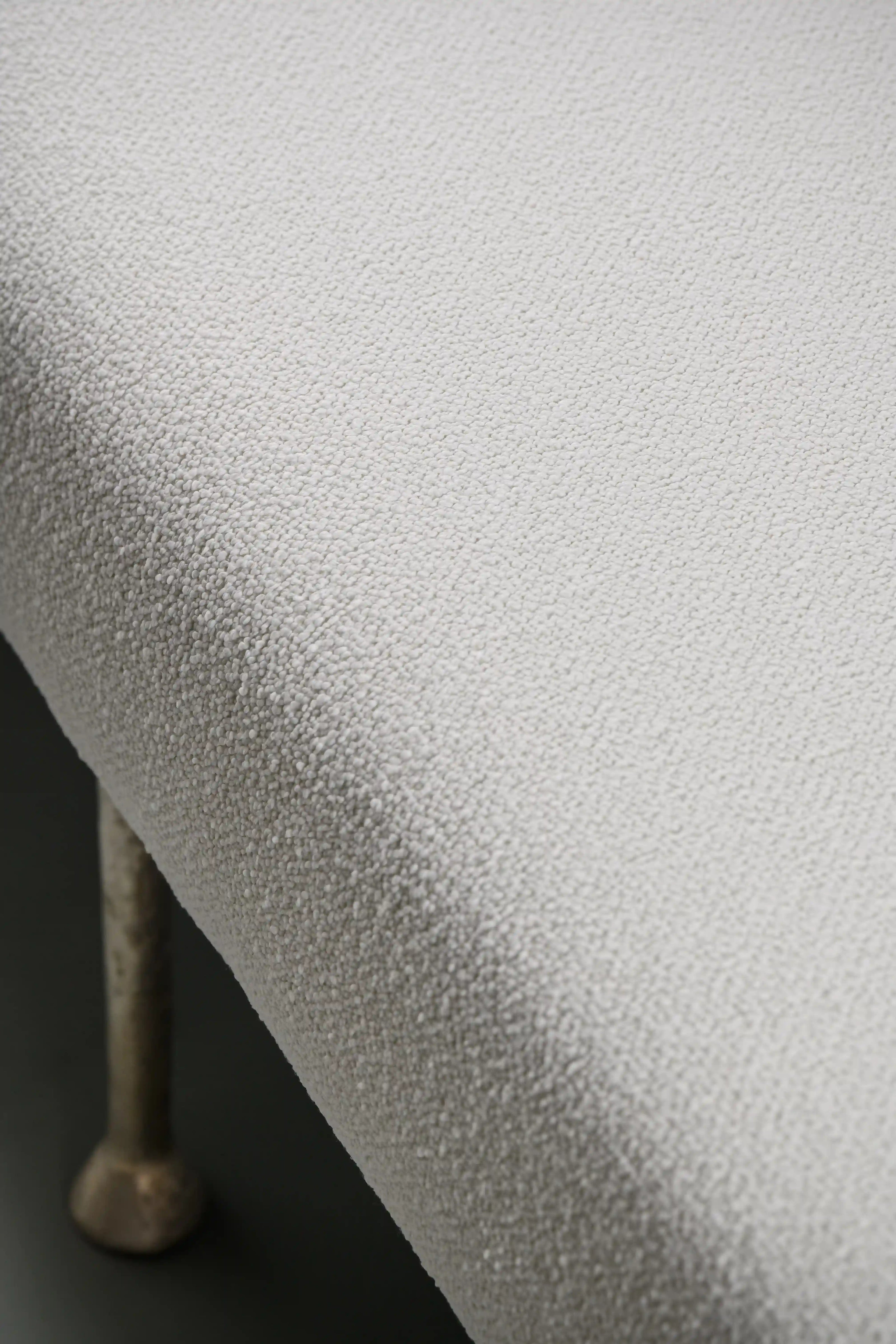 Albina Bench