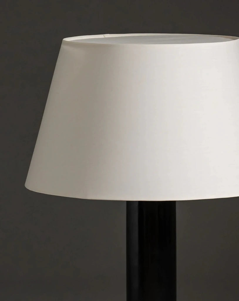 IARA TABLE LAMP