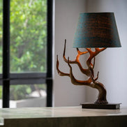 CERVUS TABLE LAMP