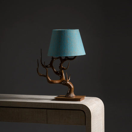 CERVUS TABLE LAMP