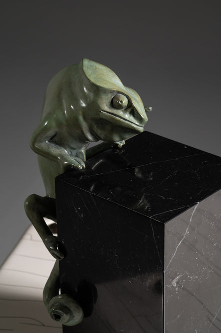 CHAMELEON SCULPTURE