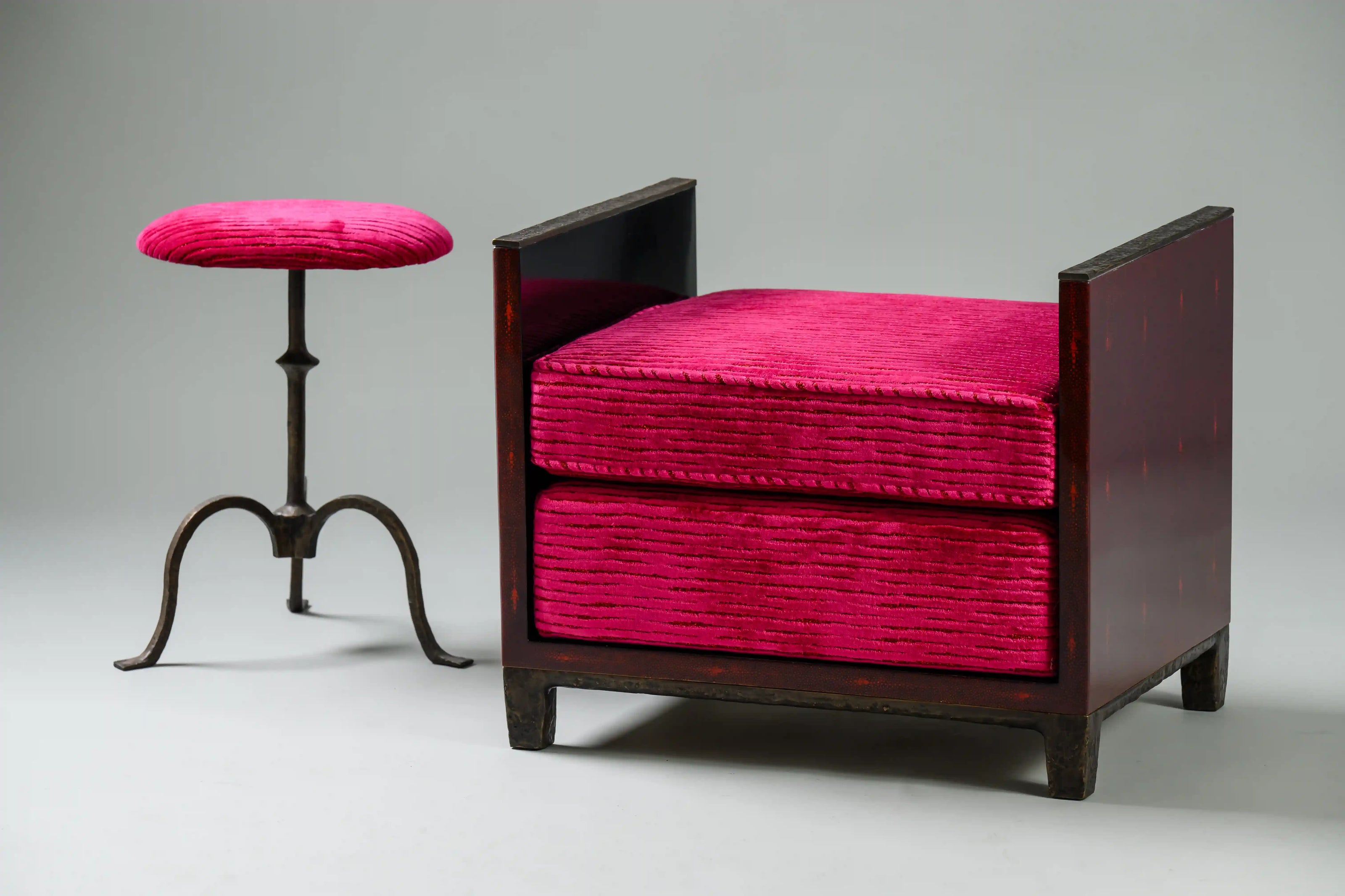 FREYA OTTOMAN