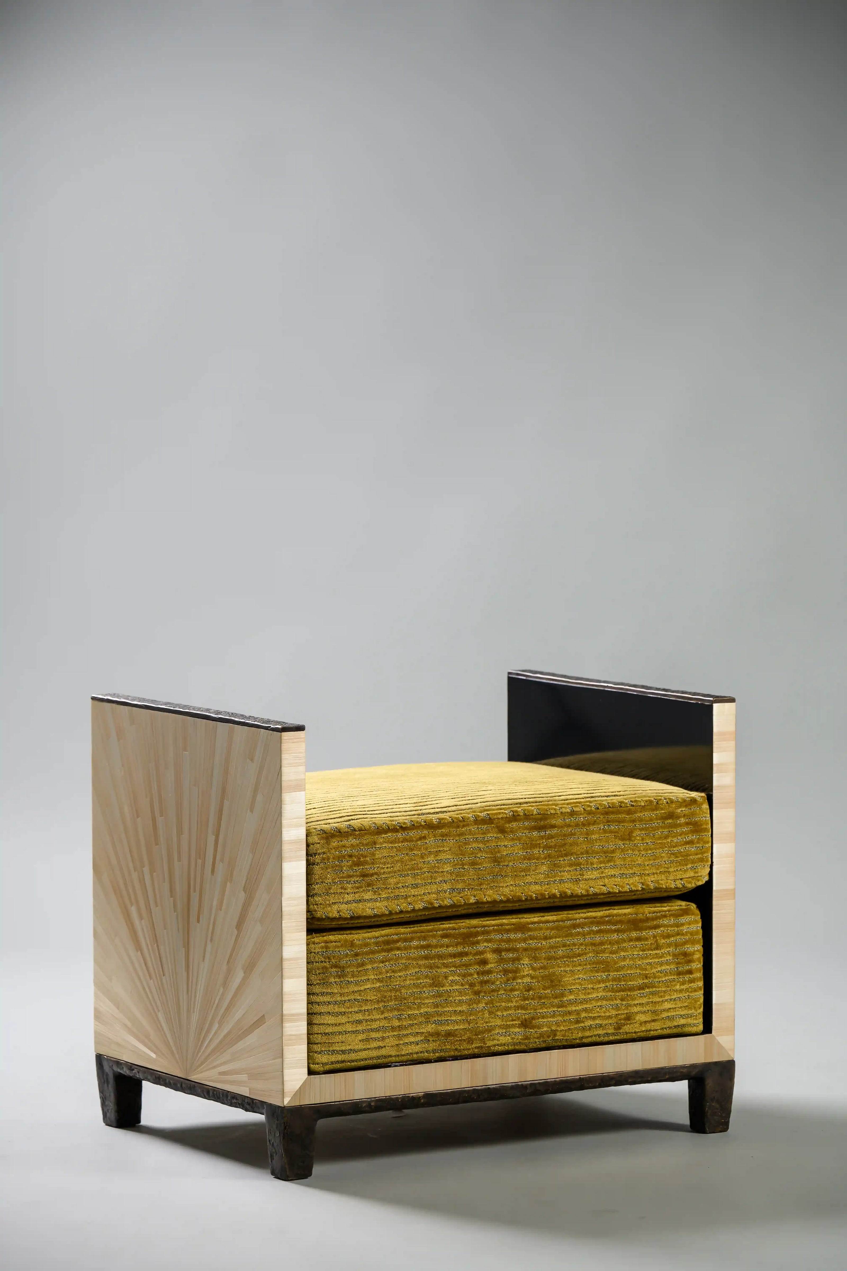 FREYA OTTOMAN