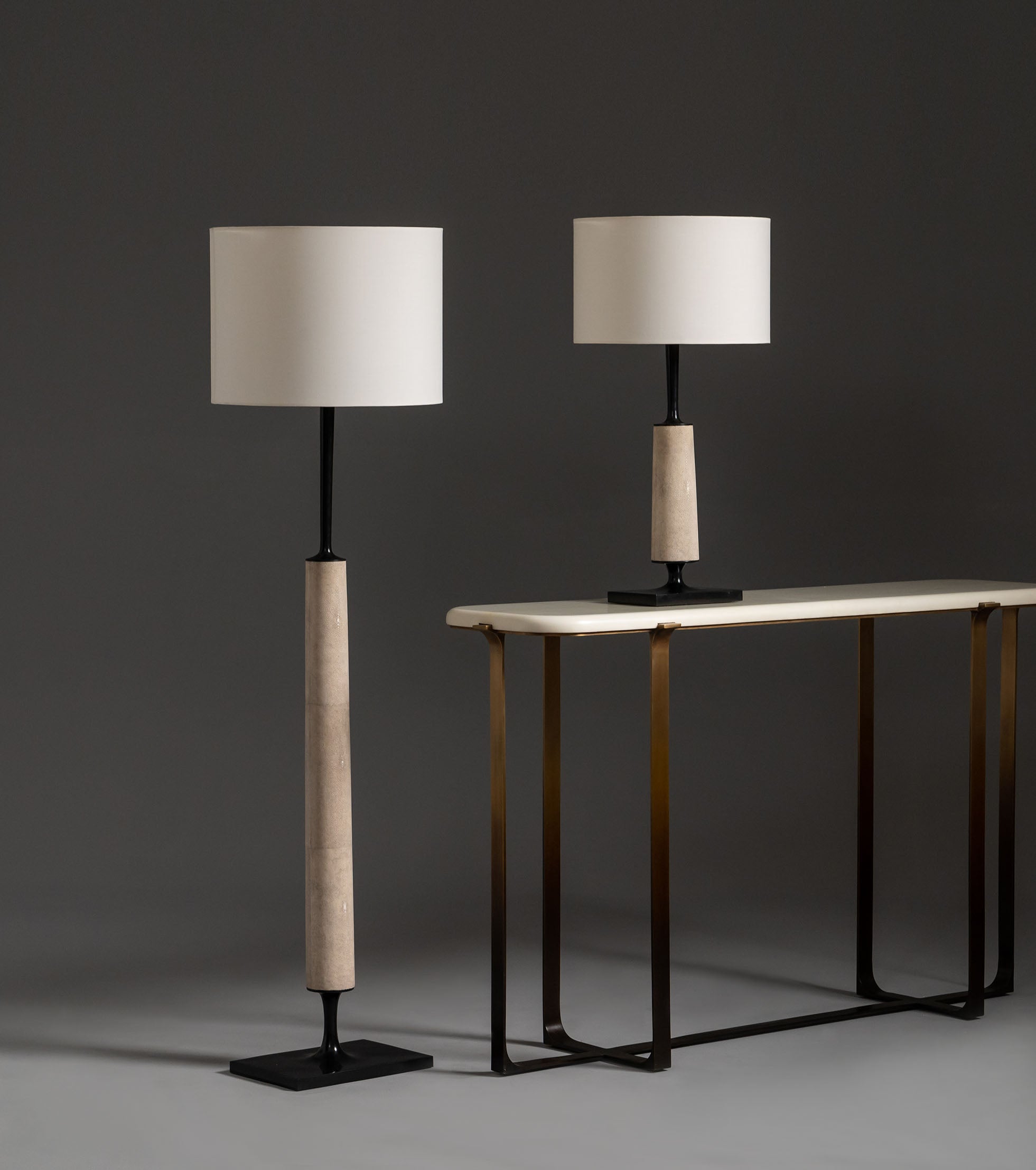 JAYA FLOOR LAMP