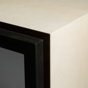 LEVI CONSOLE