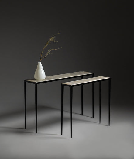 LINEAR CONSOLE TABLE