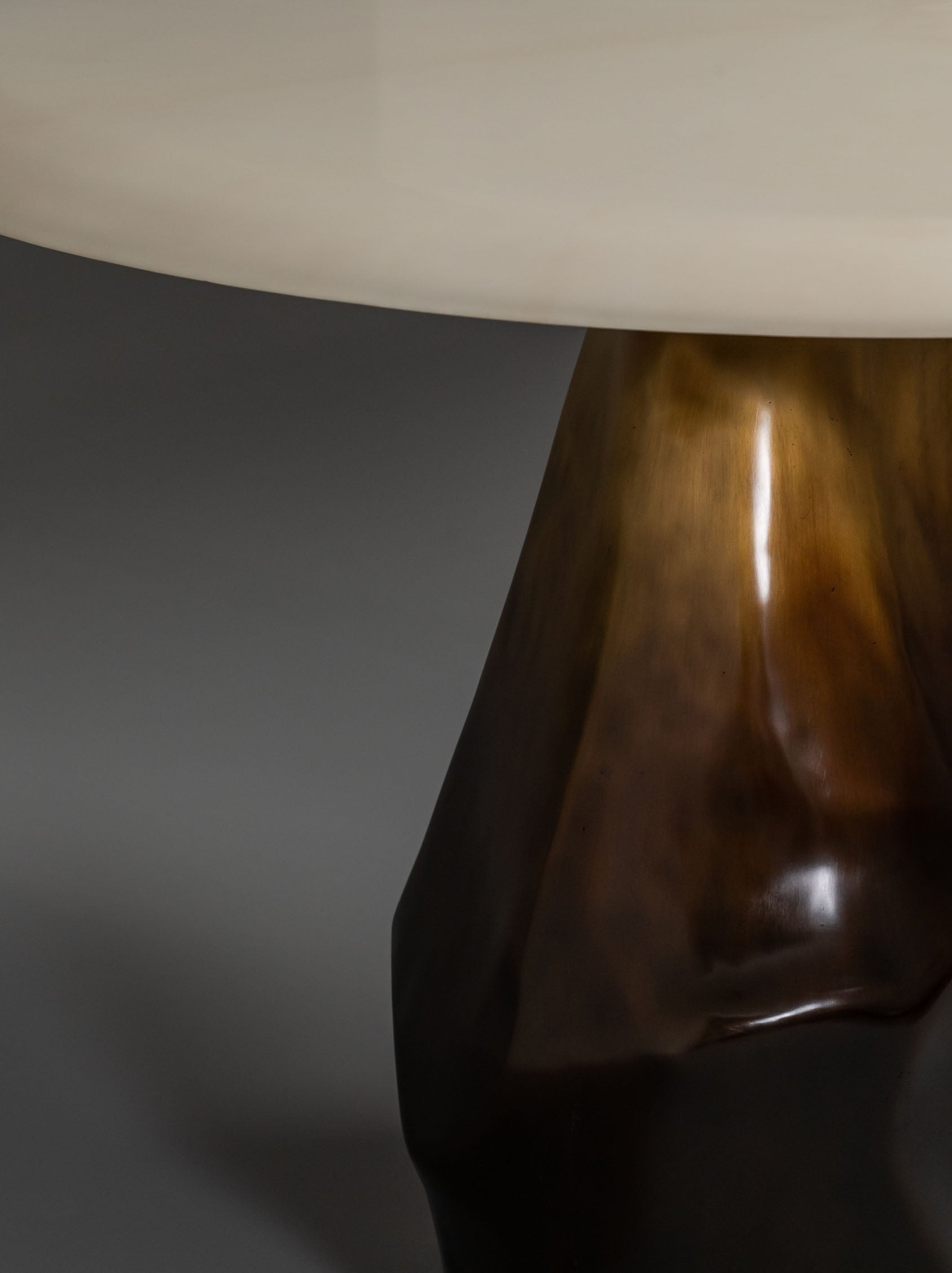 Manhattan Center Table