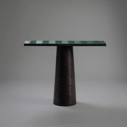 MILLIE CONSOLE
