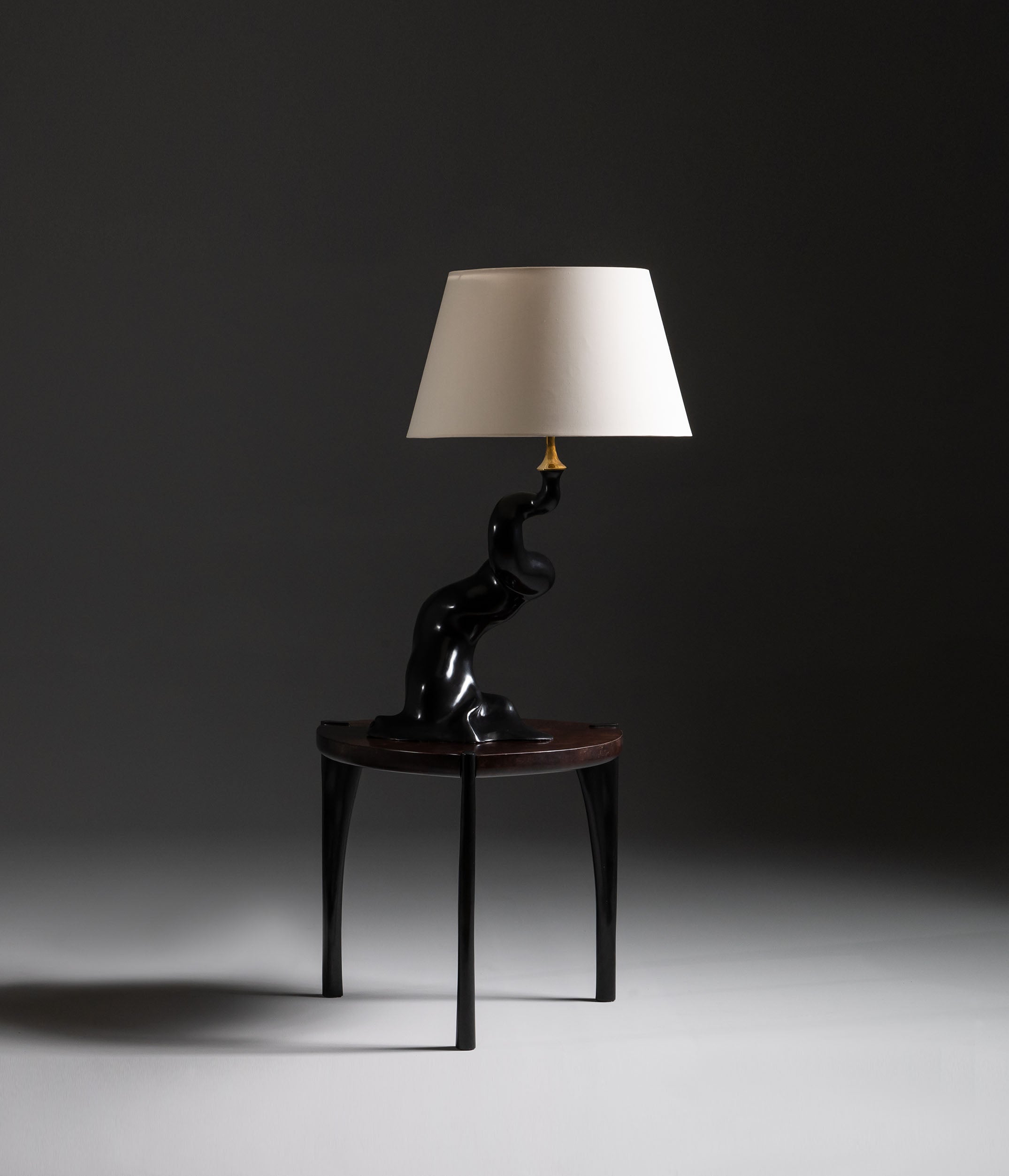 MOYOGI TABLE LAMP