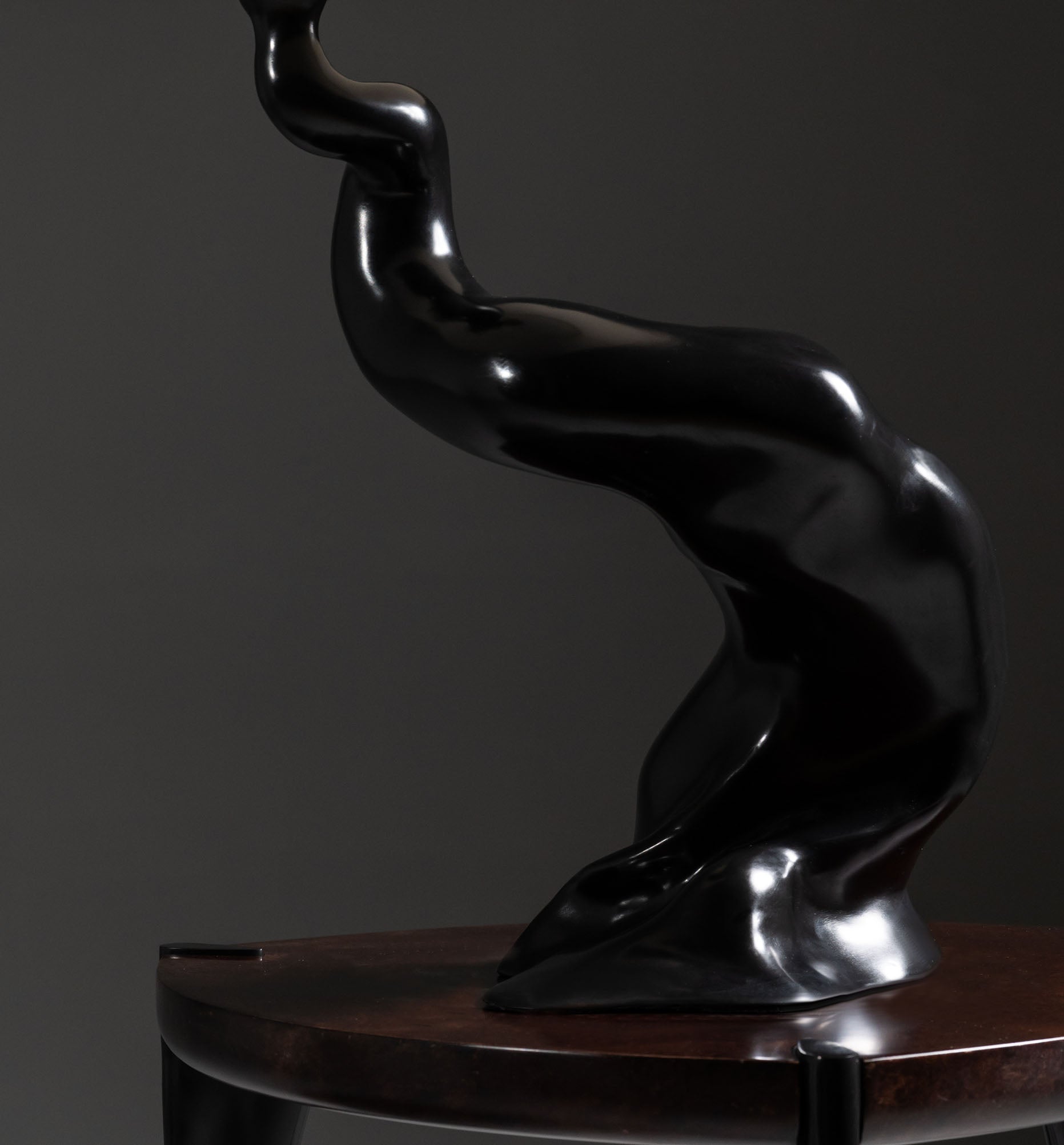 MOYOGI TABLE LAMP