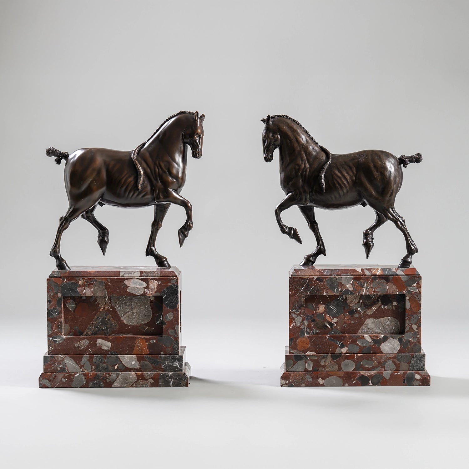PFERD SCULPTURE