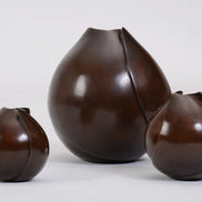 DEW VASE