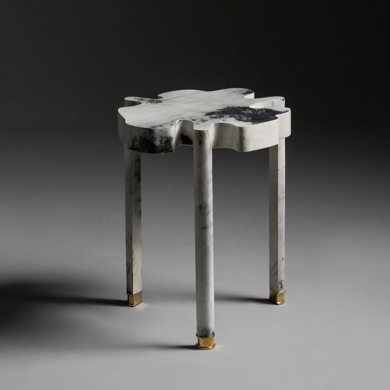 STORM SIDE TABLE