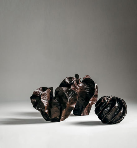 Hana Vase by Noto Atelier, antique bronze