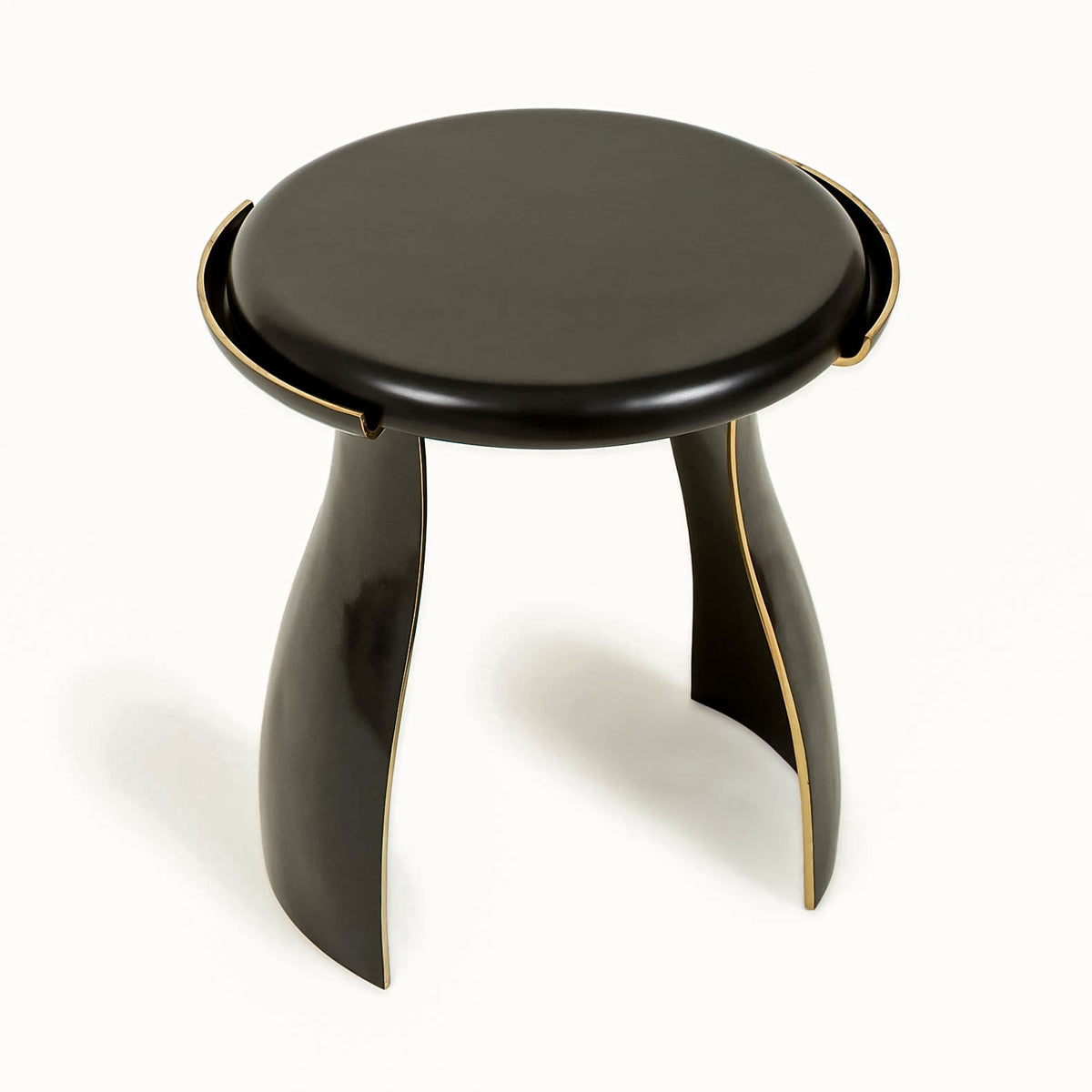 Jaime Side Table, Noto Atelier, view 3