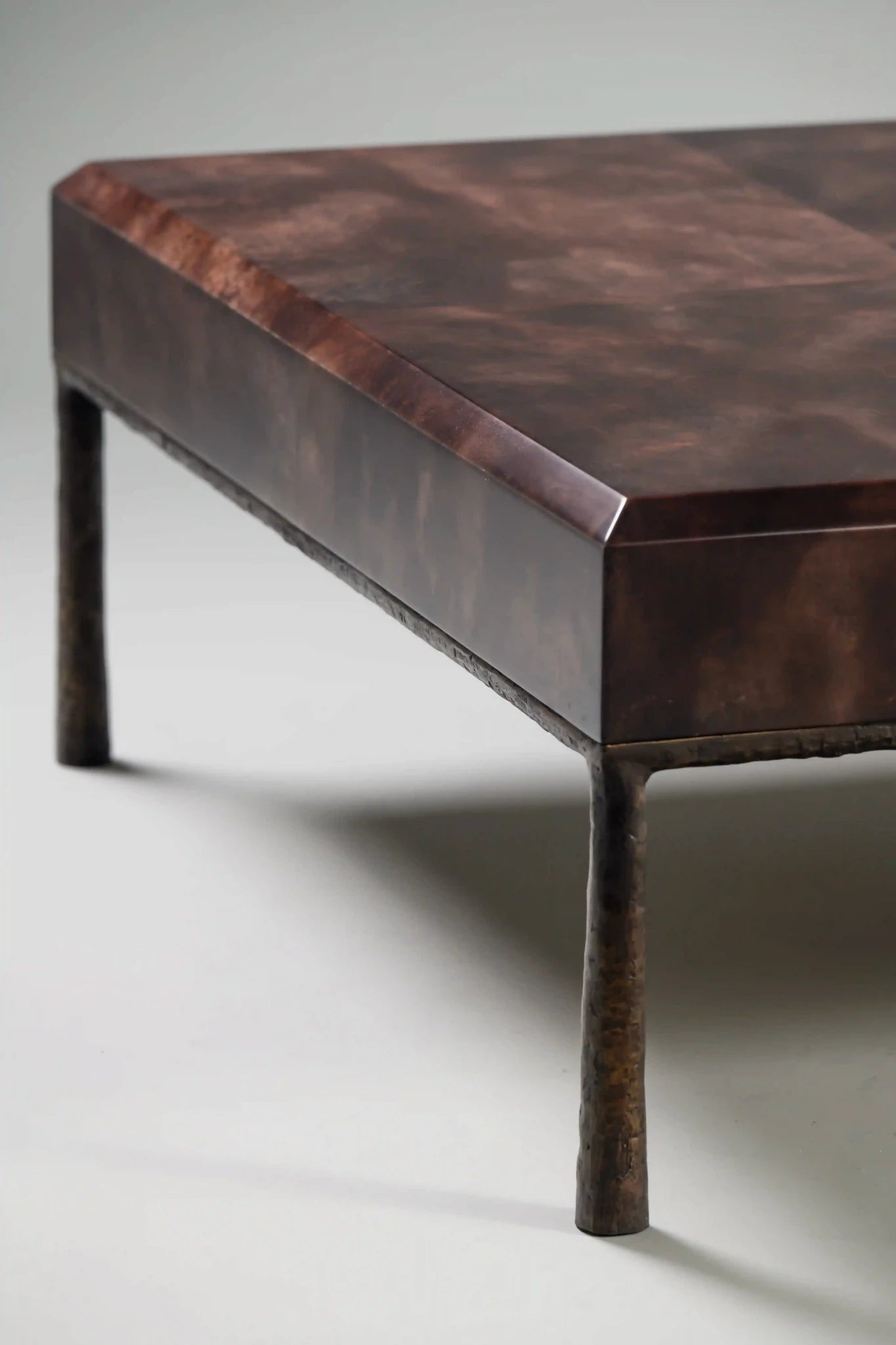 GUNTHER COFFEE TABLE